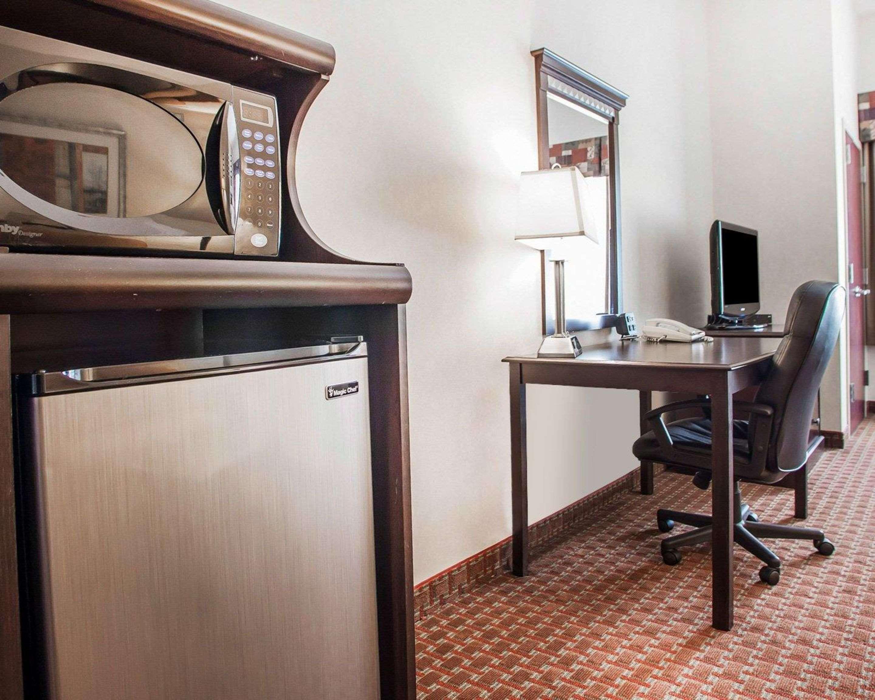 Tapa Hotel, Inn & Suites Mahwah Kültér fotó